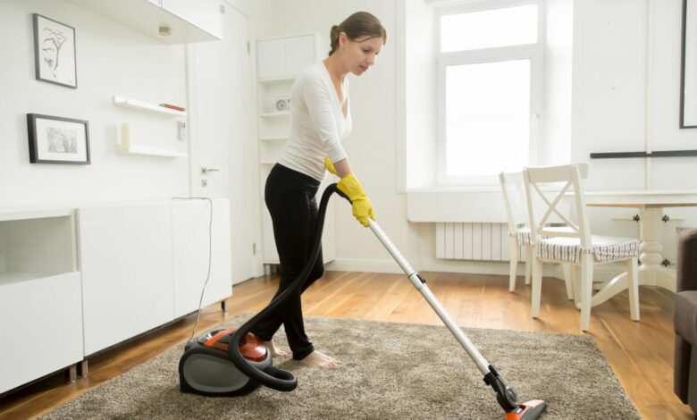How Carpet Cleaning Services Can Help You Keep Your Carpets Looking and Smelling Great